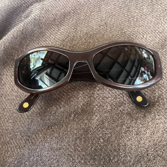Authentic Chanel Sun Glasses Brown Pre-Own - Picture 1 of 10